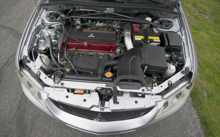  Mitsubishi Lancer Evolution IX MR 2007 года  (фото 40 из 129)